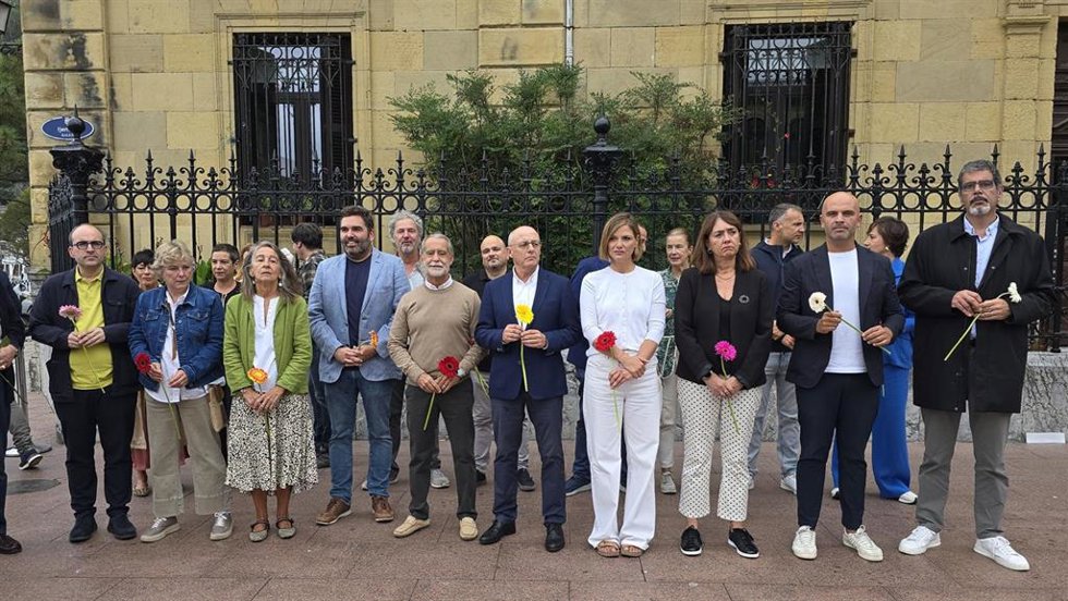 Foto de familia en el acto