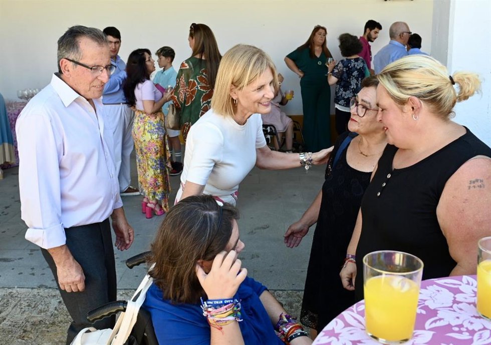 La alcaldesa de Jerez de la Frontera (Cádiz), María José García-Pelayo, en la IX Gala Solidaria de Afamedis.