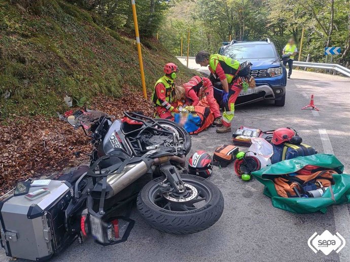 Herido un motorista en el Puerto de Tarna.