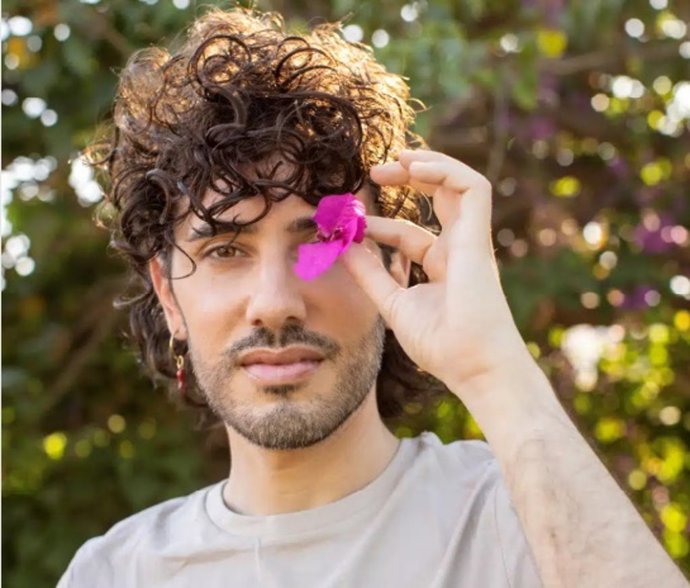 Angelo Nestore, autor de la novela 'Leche cruda'.