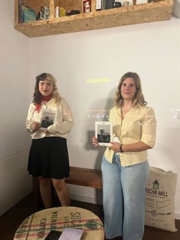 Las coordinadoras de la revista Solanera, Inés Belmonte Amorós y  Elena Trinidad