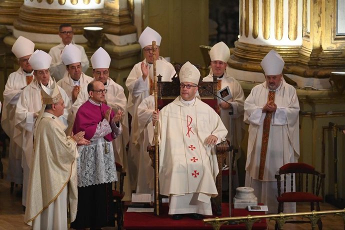 Monseñor José Antonio Satué Huerto (Huesca, 1968) en la toma de posesión como obispo la Diócesis de Málaga