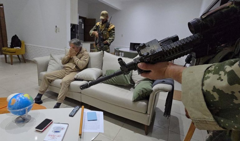 Política