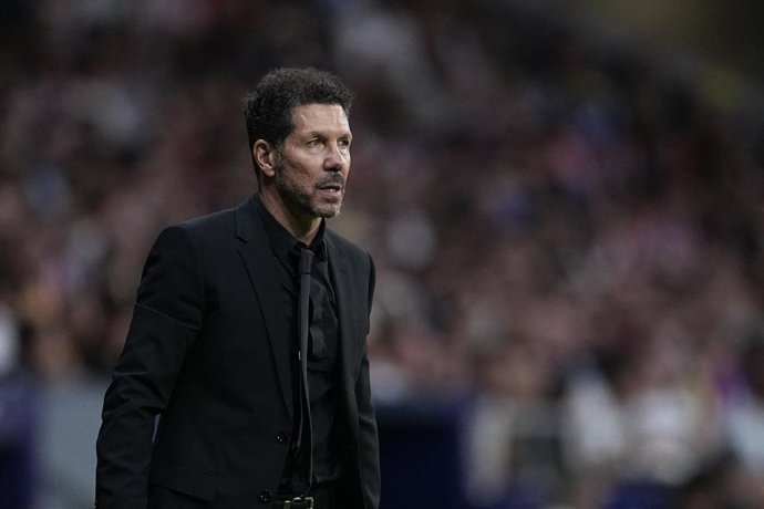 Diego Simeone, head coach of Atletico de Madrid, looks on during the Spanish League, LaLiga EA Sports, football match played between Atletico de Madrid and Villarreal CF at Riyadh Air Metropolitano stadium on September 13, 2025, in Madrid, Spain.