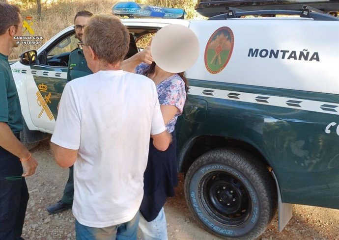 Guardia Civil localiza desorientado en una zona boscosa a un hombre de 62 años desaparecido en Cenicientos