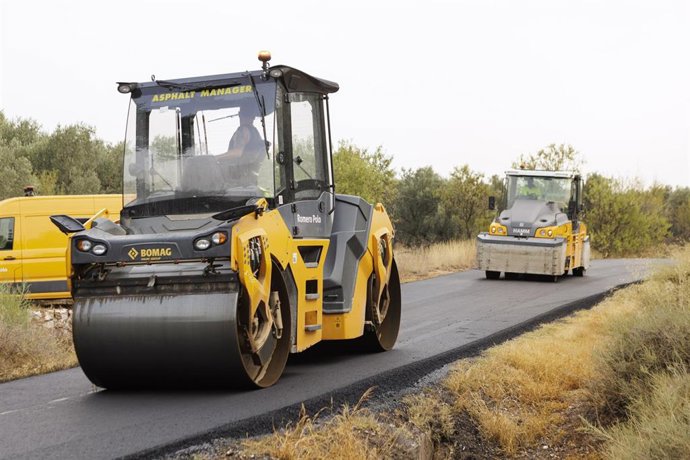 Arreglo de la carretera de Codo.