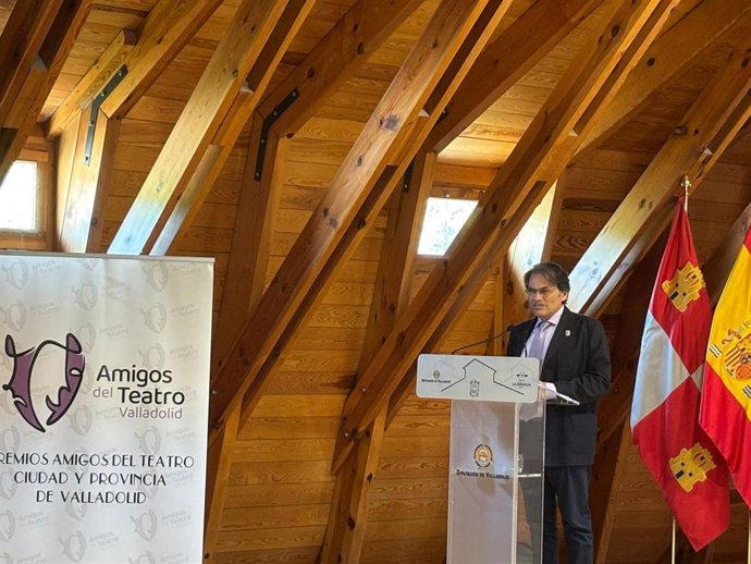 El presidente de la Asociación Amigos del Teatro de Valladolid, Pedro Ojeda.