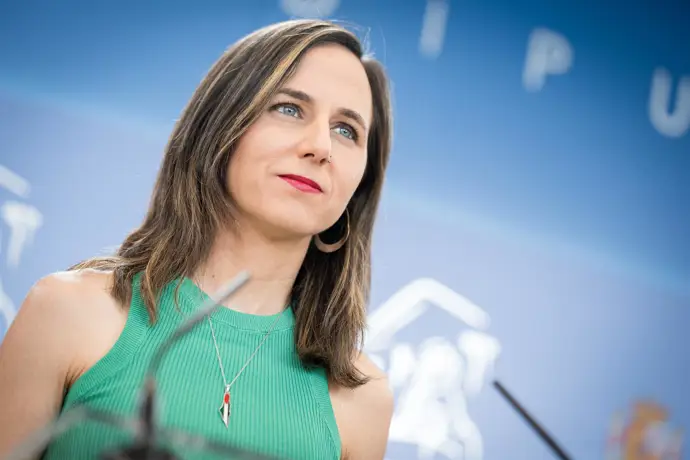 La secretaria general de Podemos, Ione Belarra, durante una rueda de prensa
