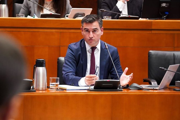 Archivo - El director general de Presupuestos del Gobierno de Aragón, Ignacio Barquero.