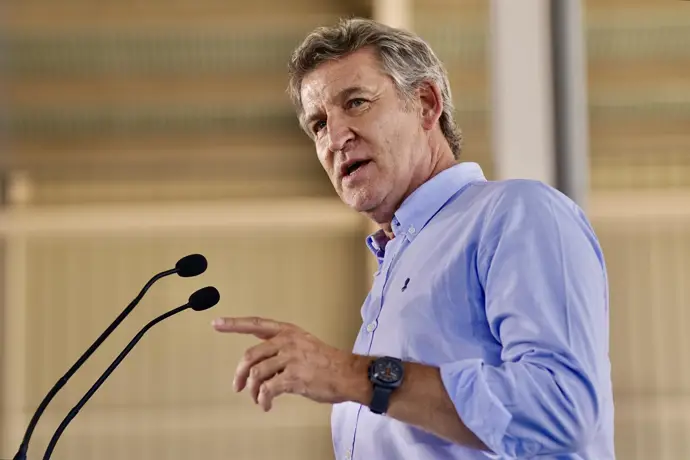 El presidente del Partido Popular, Alberto Núñez Feijóo, en el acto de inicio del curso político del PP andaluz en Alhaurín el Grande.