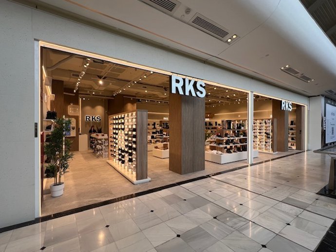 Apertura tienda RKS en Vallsur