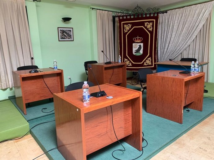 Archivo - Salón de Plenos del Ayuntamiento de El Cuervo de Sevilla.