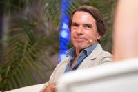 Aznar arremete contra Sánchez por "jalear la violencia" y avisa: "Tenemos que estar preparados para lo peor"