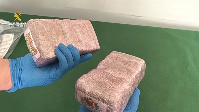 Tres detenidos en Haro (La Rioja) por tráfico de drogas durante un control de la Guardia Civil en la AP-68