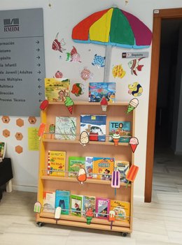 Estand de la biblioteca de La Alberca