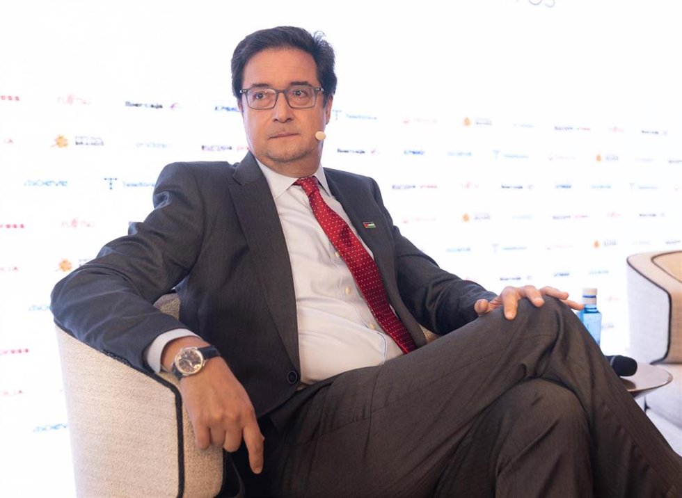 El ministro para la Transformación Digital y de la Función Pública, Óscar López, protagoniza un desayuno informativo de Europa Press, a 15 de septiembre de 2025, en Madrid (España).