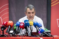 Javier Guillén: "La Vuelta podía haber convivido con las manifestaciones, esto no se debería repetir"