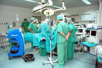 El SAS anuncia una reducción de la lista de espera quirúrgica en 20.319 pacientes con 108 días de demora media