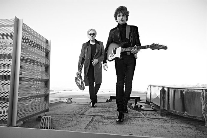 The Kooks en una imatge promocional