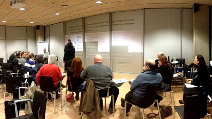 Sesión del proceso de participación en una foto de archivo.