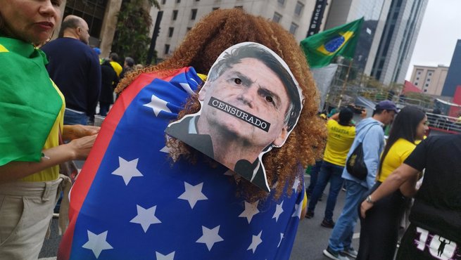 Política