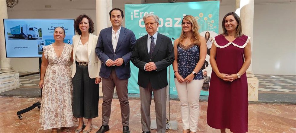 Presentación del programa 'Eres capaz', impulsado por la Diputación de Córdoba y la Junta de Andalucía.