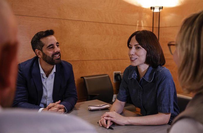 La ministra de Ciencia, Innovación y Universidades y líder del PSPV, Diana Morant, se reúne en las Cortes Valencianas con la dirección del grupo parlamentario socialista, a 15 de septiembre de 2025, en Valencia (España)