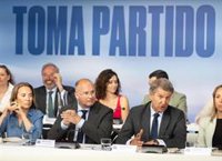 Feijóo pide al PP mantener la "guardia alta", sin caer en las "trampas" de Sánchez ni "conceder un milímetro" a Vox