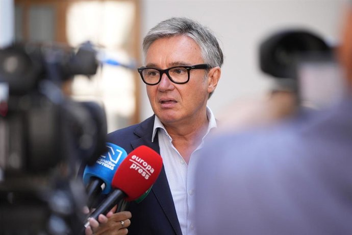 El portavoz del Grupo Parlamentario Vox en Andalucía, Manuel Gavira (Fotografía de Archivo)