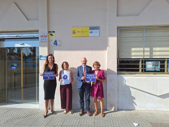 El Gobierno establece un nuevo Punto Violeta en el Instituto Social de la Marina de Málaga capital.