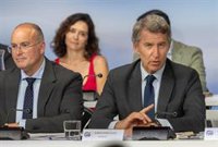 Feijóo se compromete a compensar a los usuarios de AVE "cuando los retrasos superen 30 minutos" si llega a Moncloa