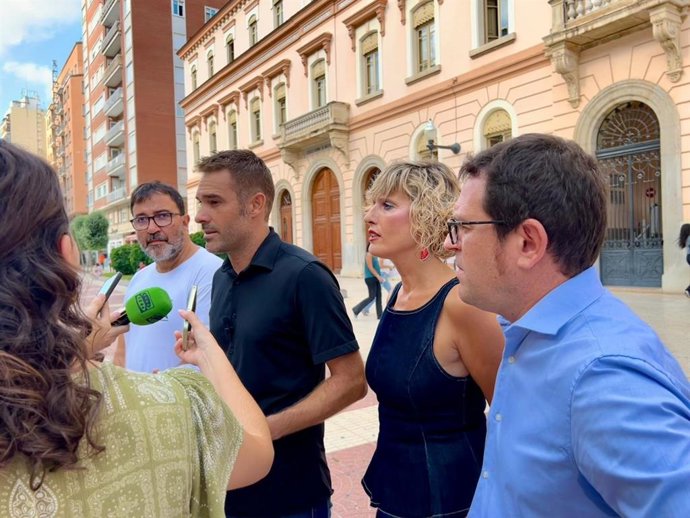 Compromís alerta sobre una "retallada" de 140 docents de reforç en la província