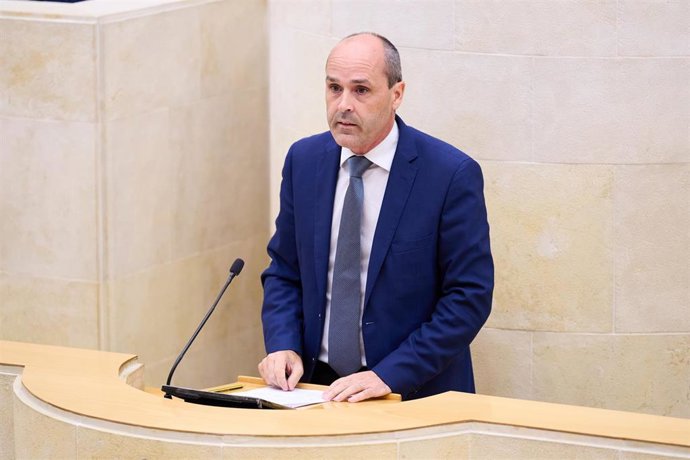 Archivo - El portavoz del PP en el Parlamento de Cantabria, Juan José Alonso