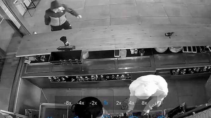 Los detenidos en una imagen captada por una cámara de seguridad.