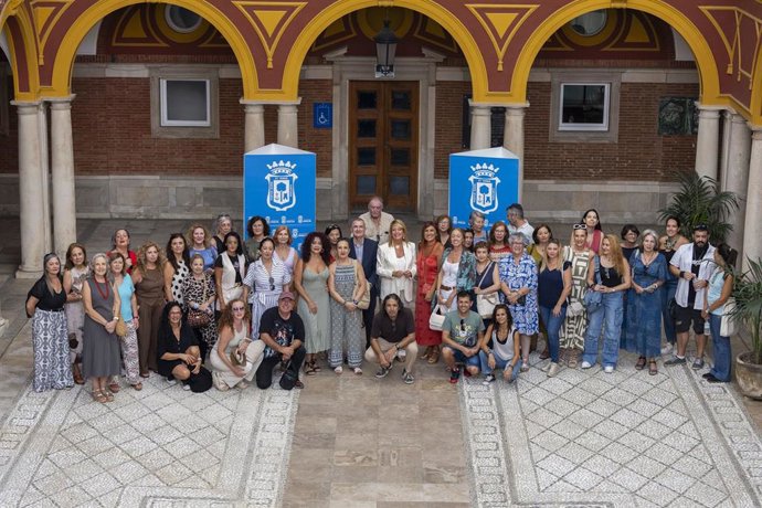 Presentación de la programación del programa municipal Cultura en los Barrios.