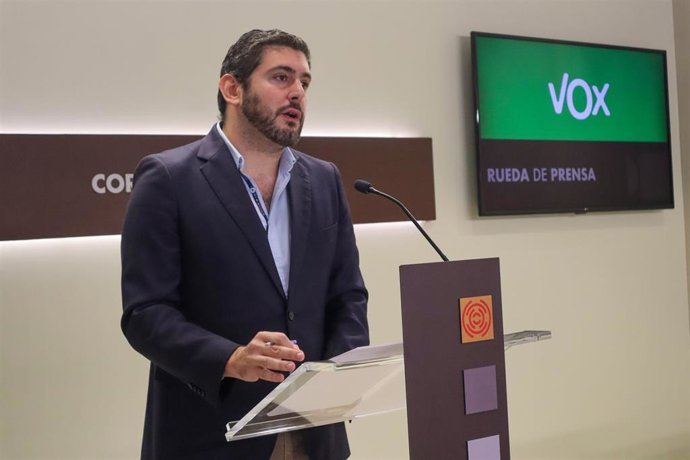 El portavoz de Vox en las Cortes de Aragón, Alejandro Nolasco.