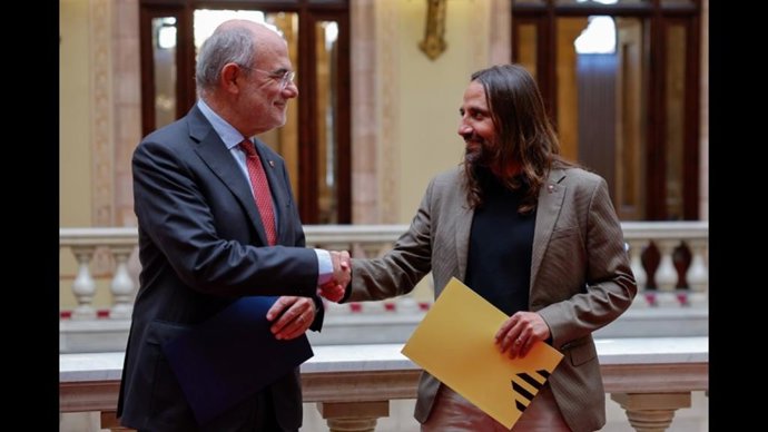 El conseller d'Unió Europea i Acció Exterior, Jaume Duch, i el portaveu adjunt d'ERC al Parlament, Jordi Albert
