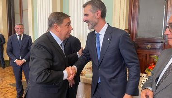 Es Andalucía - Sevilla