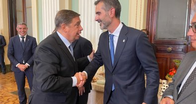 Es Andalucía - Sevilla