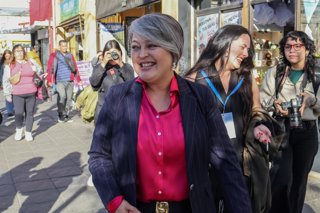 La candidata presidencial chilena de izquierda Jeannette Jara