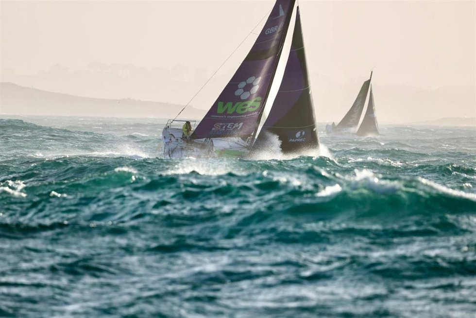 La flota de la 56 edición de La Solitaire du Figaro pone rumbo a Vigo