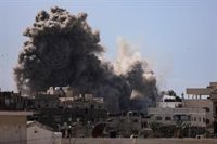 Katz celebra que "Gaza está en llamas" en una noche con al menos doce muertos por bombardeos israelíes