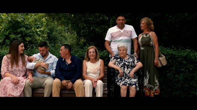 Agripina, matriarca de cinco generaciones de conquenses, se convierte en tatarabuela a los 89 años