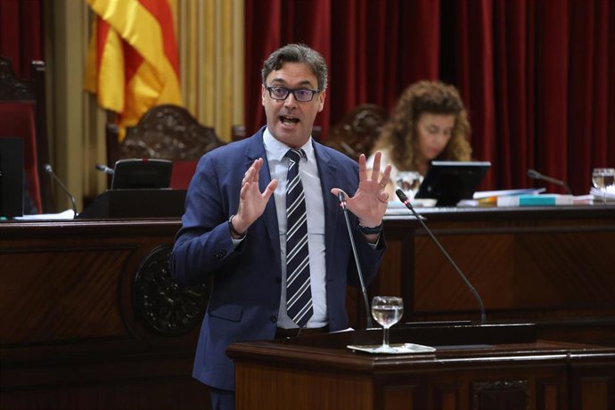 Archivo - El conseller de Economía, Hacienda e Innovación del Govern balear, Antoni Costa.