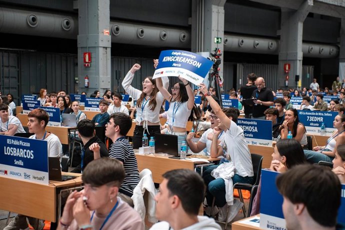 Archivo - Llega Young Business Talents, la "mayor competición de simulación empresarial para estudiantes" de la Comunitat Valenciana