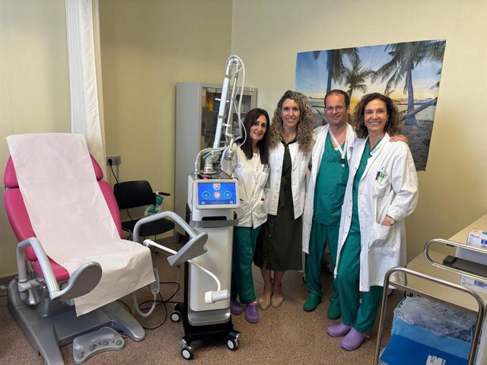 Parte del equipo de Ginecología y Obstetricia del Complejo Hospitalario Universitario de Cartagena, donde se aplica esta técnica