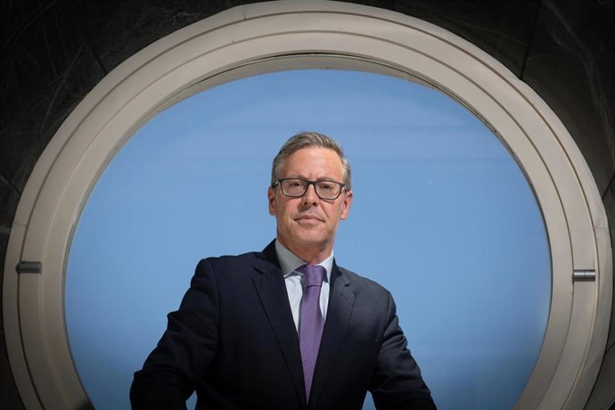 Archivo - El secretario general del PP de la Comunidad de Madrid, Alfonso Serrano, posa para Europa Press, en el Senado, a 10 de julio de 2025, en Madrid (España). Al