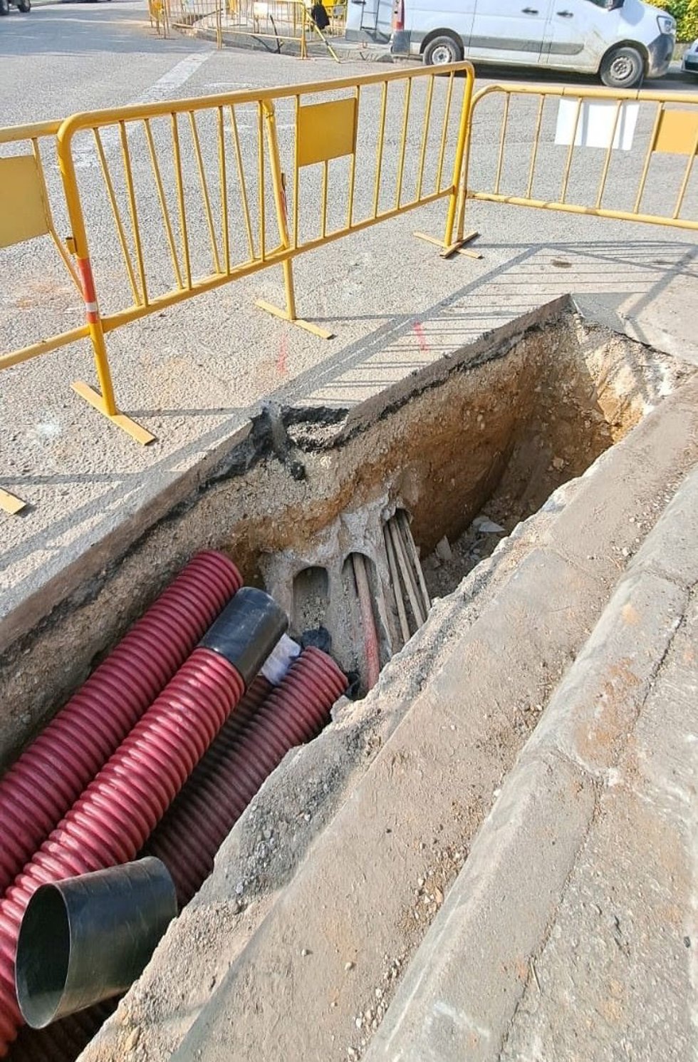 Trabajos de Endesa en Celr (Girona).