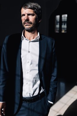 El ministro de Cultura, Ernest Urtasun, posa para Europa Press en el Ministerio de Cultura, a 27 de agosto de 2025, en Madrid (España). 