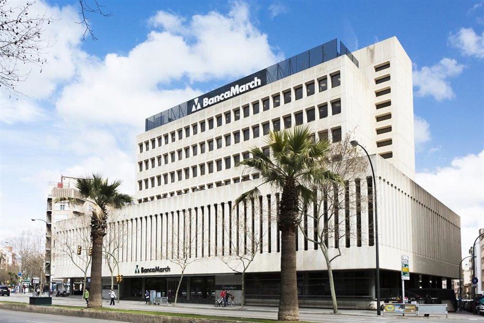 Archivo - Edifici Banca March